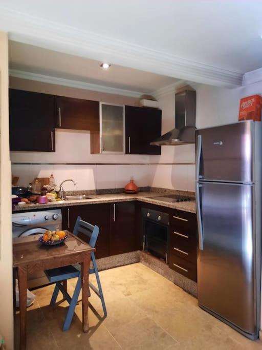 Appartement In Der Beruehmten Ysl Street Seulement A 1 Personne Ou Couple Marie Ou Touristes Etrangers Marrakesh